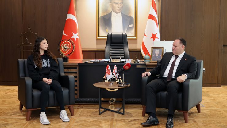 Öztürkler: “Fırsat verildiğinde gençlerimiz kendini gösteriyor”