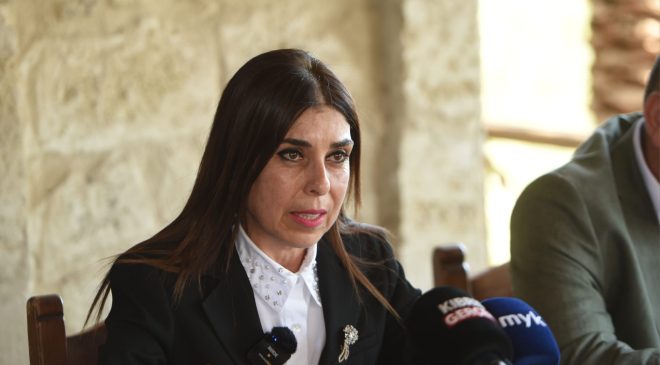 İzlem Gürçağ Altuğra, UBP’den istifa ettiğini açıkladı