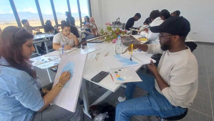 “İyilik İçin Üret – Resim Atölyesi Programı” düzenlendi