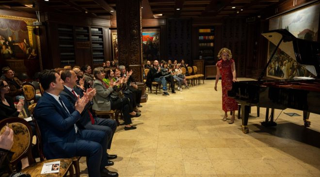Piyanist Rüya Taner, Üsküp’te konser verdi