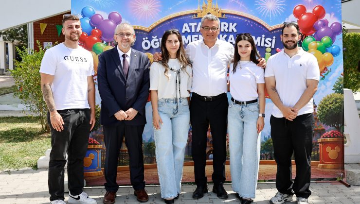 Cumhurbaşkanı Erhürman, Atatürk Öğretmen Akademisi’nde çocuk şenliğine katıldı