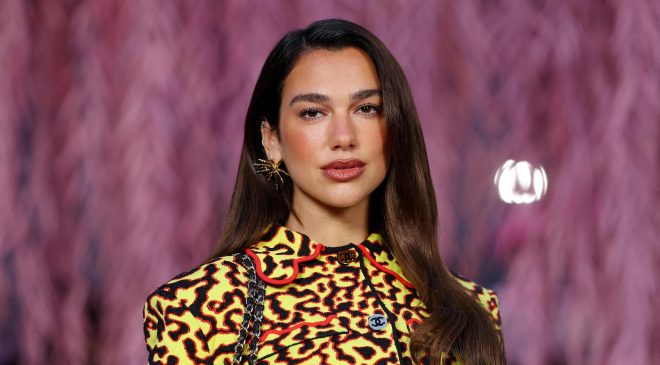 Dua Lipa, fotoğrafını izinsiz kullandığı gerekçesiyle Samsung’a 15 milyon dolarlık dava açtı