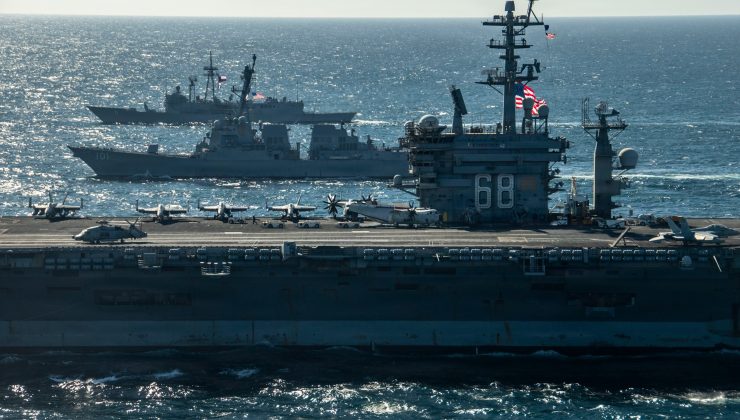 ABD, Küba ile gerilim devam ederken USS Nimitz uçak gemisini Karayipler’e konuşlandırdı