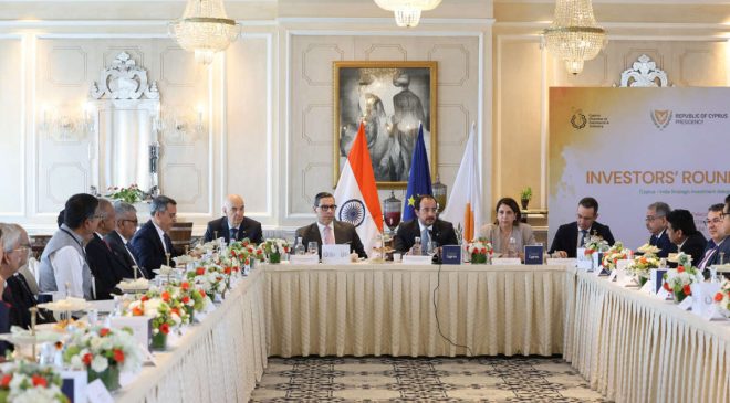 Hristodulidis Hindistan’da temaslarda bulunuyor