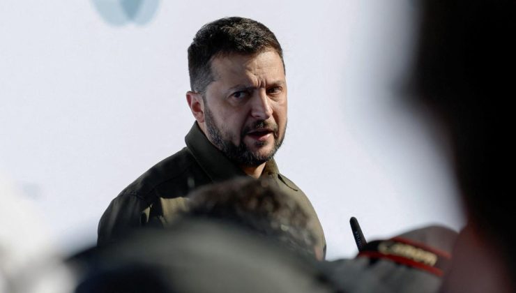 Zelenskiy, Rusya’daki Yaroslav Petrol Rafinerisi’ne saldırı düzenlediklerini açıkladı