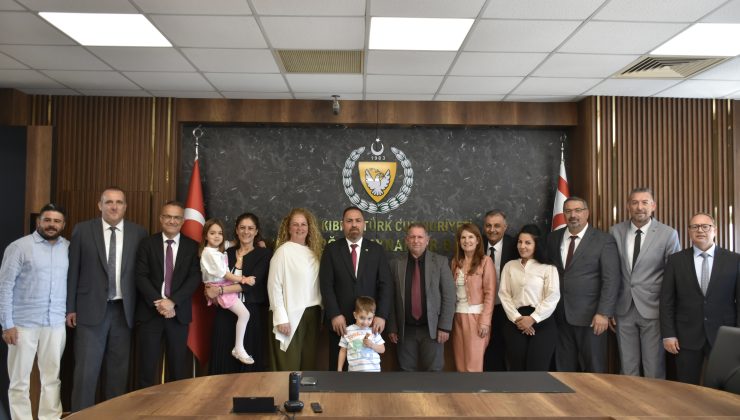 Tarım Bakanı Çavuş personelinin Kurban Bayramı’nı kutladı