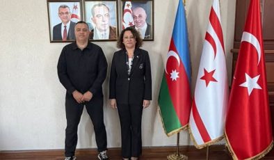 Ekmekçi, Azerbaycan’da Görüşmeler Yaptı
