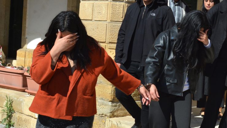 KKTC’de ikamet izinsiz kalmak suçundan tutuklanan Nahıd Shuvo, Maria Benarous ve Nour Benarous yeniden mahkemeye çıkarıldı.