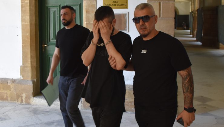 Ülkemize tasarrufundaki uyuşturucu madde ile gelen zanlı N.E Narkotik Detektör Köpeği Pamir tarafından tespit edilerek tutuklandi