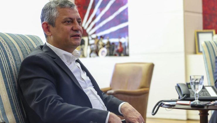 Özgür Özel, CHP Grup Başkanı oldu