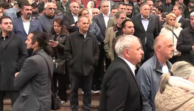 CHP Genel Merkezi’nde tahliye gerginliği! Büyük arbede yaşandı