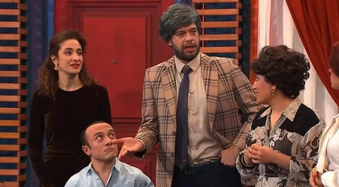 Çok Güzel Hareketler 2’de “Papaz Olduk” skecine eleştiri yağdı! Tepkiler sonrası özür dilediler
