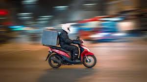 Baf’ta moto-kuryelere saldırıp yaralayan üç çocuk tutuklandı