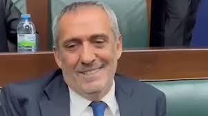 AK Parti Grup Toplantısı’na katılan Yavuz Bingöl: Siyasetten uzak kalamıyorum