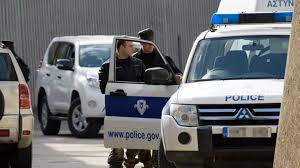 Sahte polis kimliğiyle dolandırıcılık