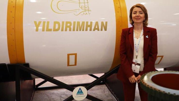 Dünyanın konuştuğu rokete kadın eli değdi!