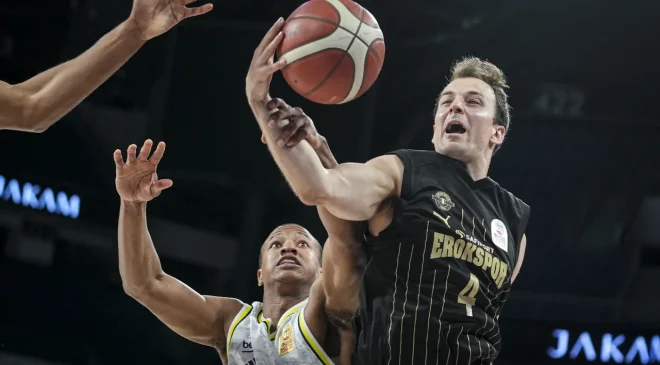 Fenerbahçe Beko yarı finalde! Rakip Anadolu Efes oldu