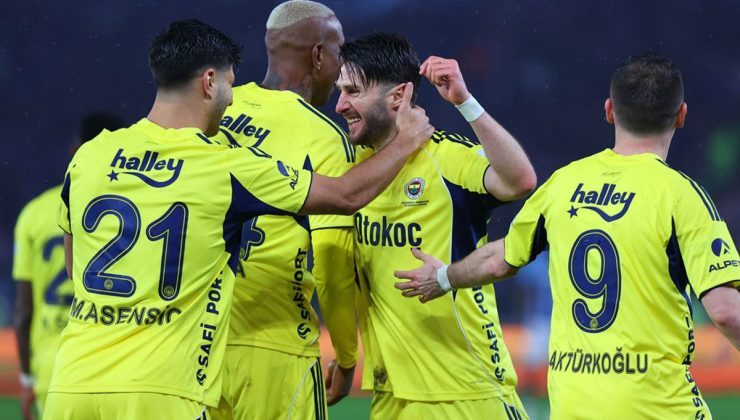 Fenerbahçe’de alarm! Taraftar kara kara düşünüyor