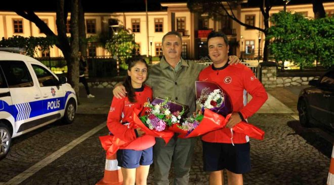 Muğla’da şampiyonlara görkemli karşılama