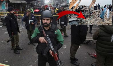 Pakistan’da düzenlenen intihar saldırısında 12 polis hayatını kaybetti