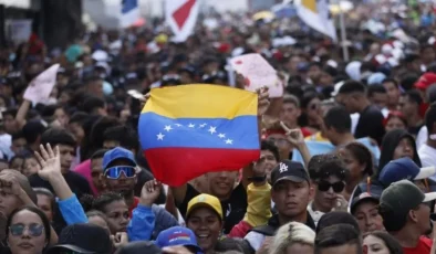 Venezuela’da asgari ücret ve emekli aylıklarına zam