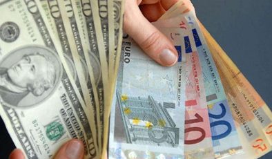 Sterlin 61,60 TL, euro 53,45 TL, dolar 46,65 TL’den işlem görüyor
