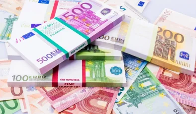 Döviz kurları…Dolar 46,18, euro 53,70, sterlin 62,15 TL’den işlem görüyor