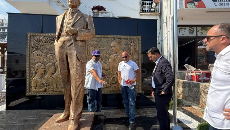Kırok, Atatürk Büstü ve çevre düzenleme çalışmalarını inceledi