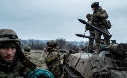 Bulgaristan hükümeti Ukrayna’ya silah sevkiyatını durduruyor