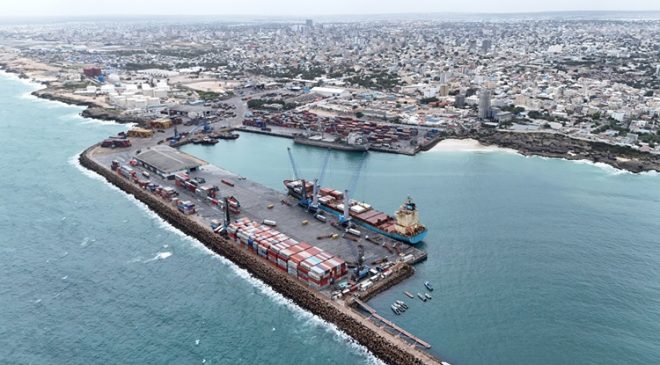 Türkiye’den Somali’ye ilk kez doğrudan bir kargo gemisi ulaştı