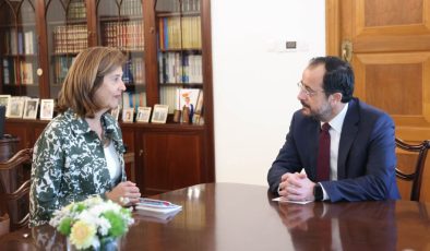 Hristodulidis bugün Holguin ile görüşüyor