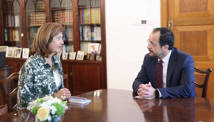 Hristodulidis bugün Holguin ile görüşüyor