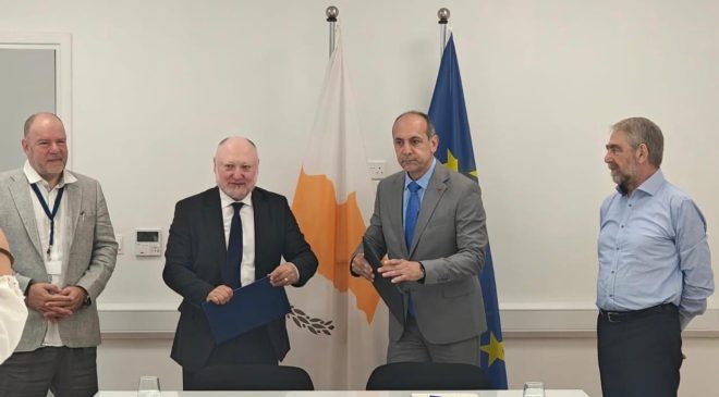 GKRY’den Kayıp Şahıslar Komitesi’ne 380 bin euro bağış