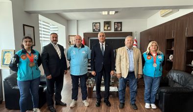 Amcaoğlu, 2026 Dünya Budo Kupası şampiyonu kadın sporcuları kabul etti