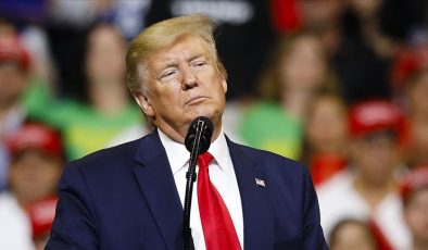 Trump, Küba’ya yönelik olası askeri müdahalenin Venezuela’daki kadar hızlı tamamlanabileceğini savundu