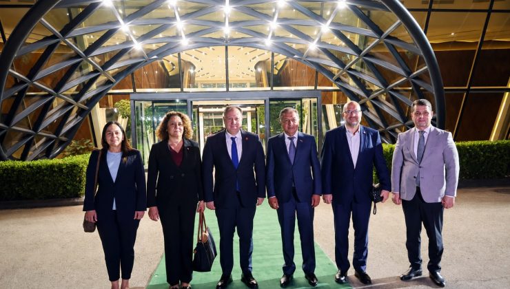 Öztürkler, İİT Parlamento Birlik Konferansı için Bakü’de…
