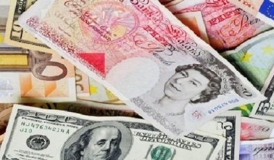 Dolar 46,70, euro 53,10, sterlin 61,55 TL’den işlem görüyor