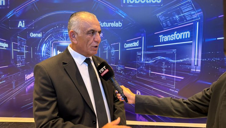 Çavuşoğlu, Türkiye Eğitim Teknolojileri Zirvesi’ne katıldı