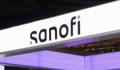 AB’den Fransız ilaç şirketi Sanofi’ye aşı soruşturması
