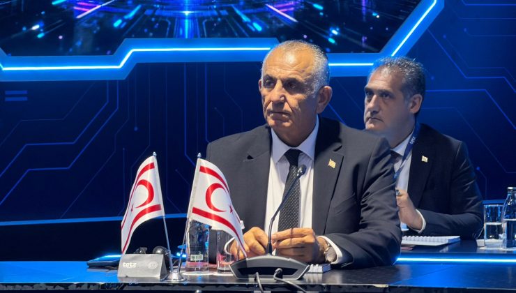 Çavuşoğlu: “İnsanlık, tarihin en hızlı teknolojik dönüşüm süreçlerinden birini yaşıyor”