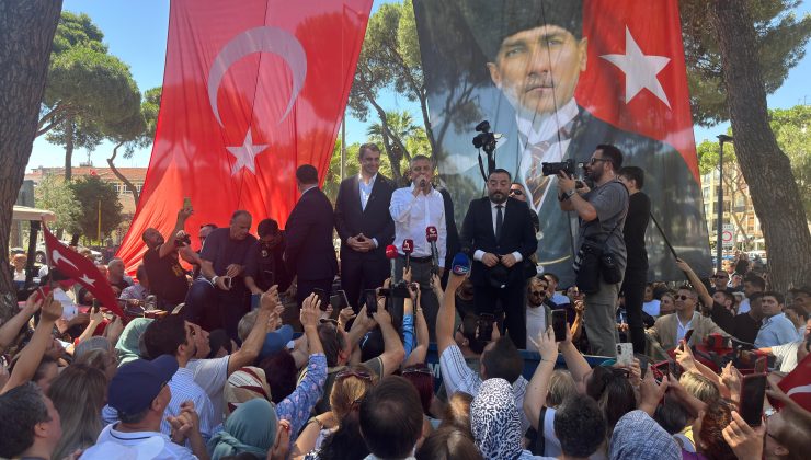 CHP Grup Başkanı Özel: “Biz partimizdeyiz ama yeni bir yürüyüşün, yeni bir yaklaşımın içindeyiz”