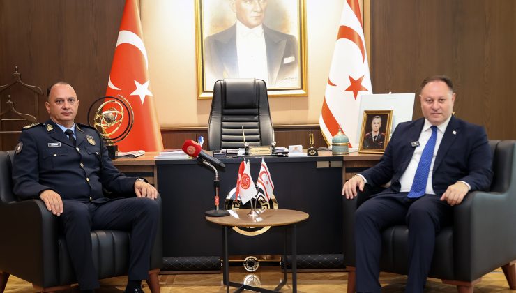 Öztürkler: “Polise duyulan güven, teşkilat mensuplarının disiplinli ve fedakâr çalışmaları sayesinde oluştu”