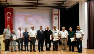 “Gazilik Beratı ve Gazi Kartı Takdim Töreni” yapıldı…100 hak sahibi daha Gazilik Beratı ve Gazi Kartı sahibi oldu