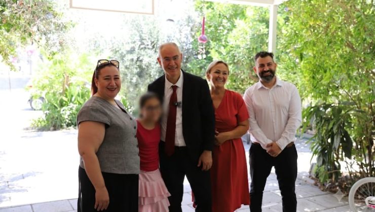 Hasipoğlu’dan koruyucu ailelere ziyaret