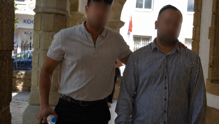amme fesatçılığı suçundan tutuklanan R. M. mahkemeye çıkarıldı.