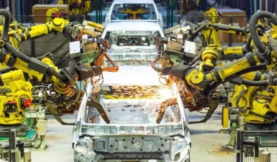 50 robot aldı, 1.000 kişiyi işten çıkardı! Otomotiv devinde işçi kıyımı