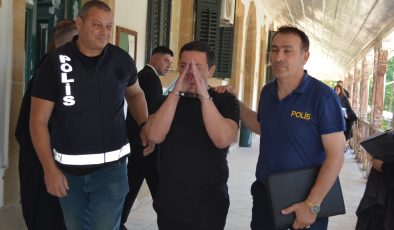 “sahte evrak tedavüle sürme”