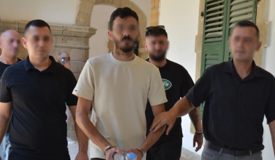 Kanunsuz Ateşli Silah ve Kanunsuz Uyuşturucu Madde Tasarrufu suçlarından mahkeme huzuruna çıkarıldı.