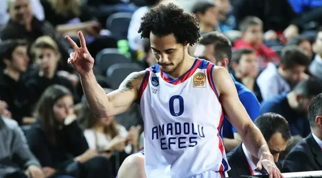 Anadolu Efes’ten Shane Larkin’e veda: Bize yaşattığın her şey için çok teşekkürler