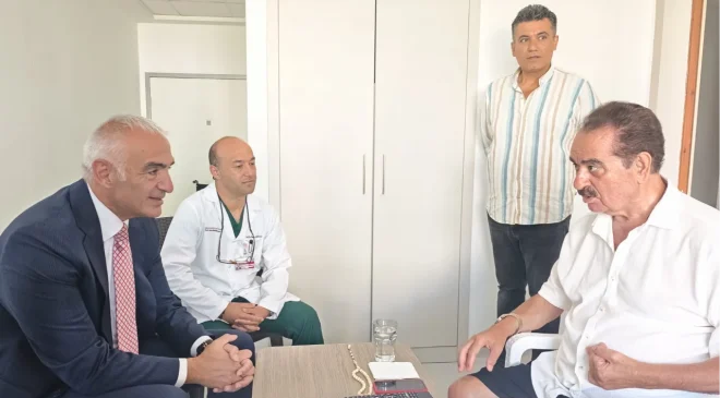 Bakan Ersoy’dan İbrahim Tatlıses’e geçmiş olsun ziyareti